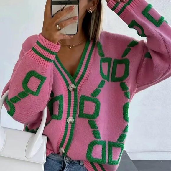 Pink Oversized Cardigan - Picture 2 of 2